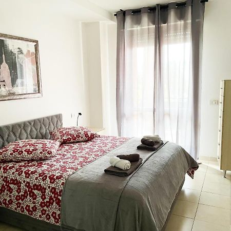 The Cocoon Apartment Ombrone อาเรซโซ ภายนอก รูปภาพ